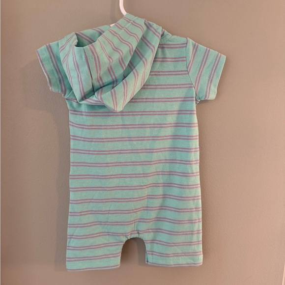 Me & Henry London Green and Purple Bodysuit with Hood and Stripes - Picture 3 of 5